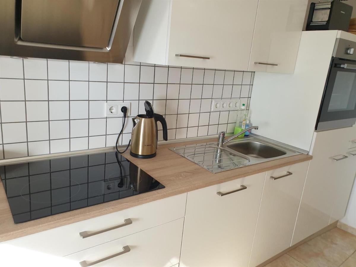 Ferienwohnung Huegelhaus Plutscheid Ngoại thất bức ảnh