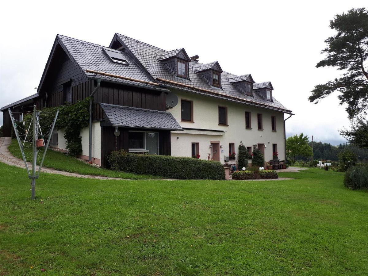 Ferienwohnung Huegelhaus Plutscheid Ngoại thất bức ảnh